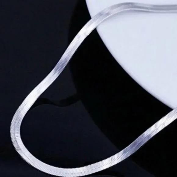 New 925 Sterling Silver Herringbone Necklace, nice Necklace, cute Necklace - Picture 4 of 4